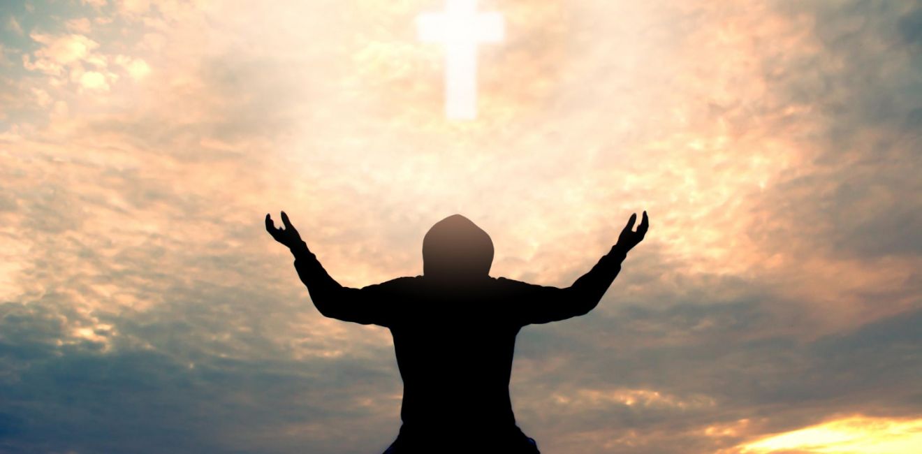 Como lidar com o medo do futuro confiando em Deus